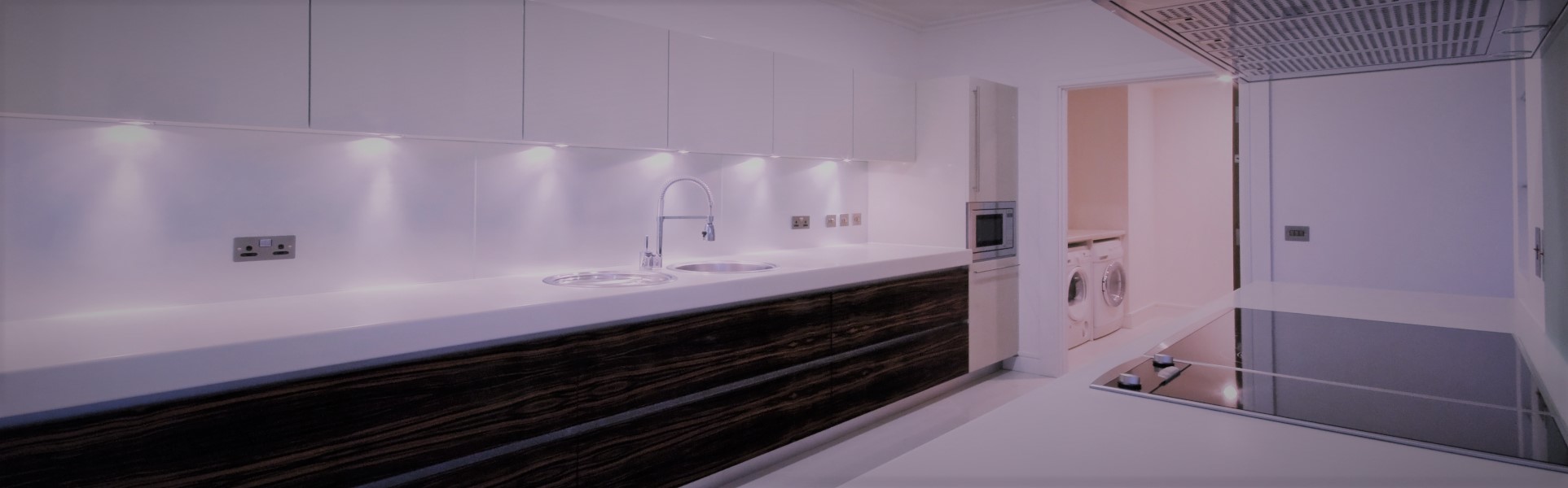 Slider, Glass Splashbacks Installed in Aldgate | Kitchen & Bathroom Styles